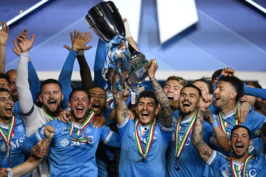 内雷斯双响 那不勒斯2-0队史第三次问鼎意超杯